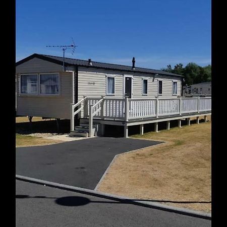 P&D'S Pearl Caravan At Tattershall Lakes Country Park酒店 外观 照片