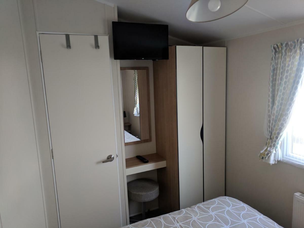 P&D'S Pearl Caravan At Tattershall Lakes Country Park酒店 外观 照片