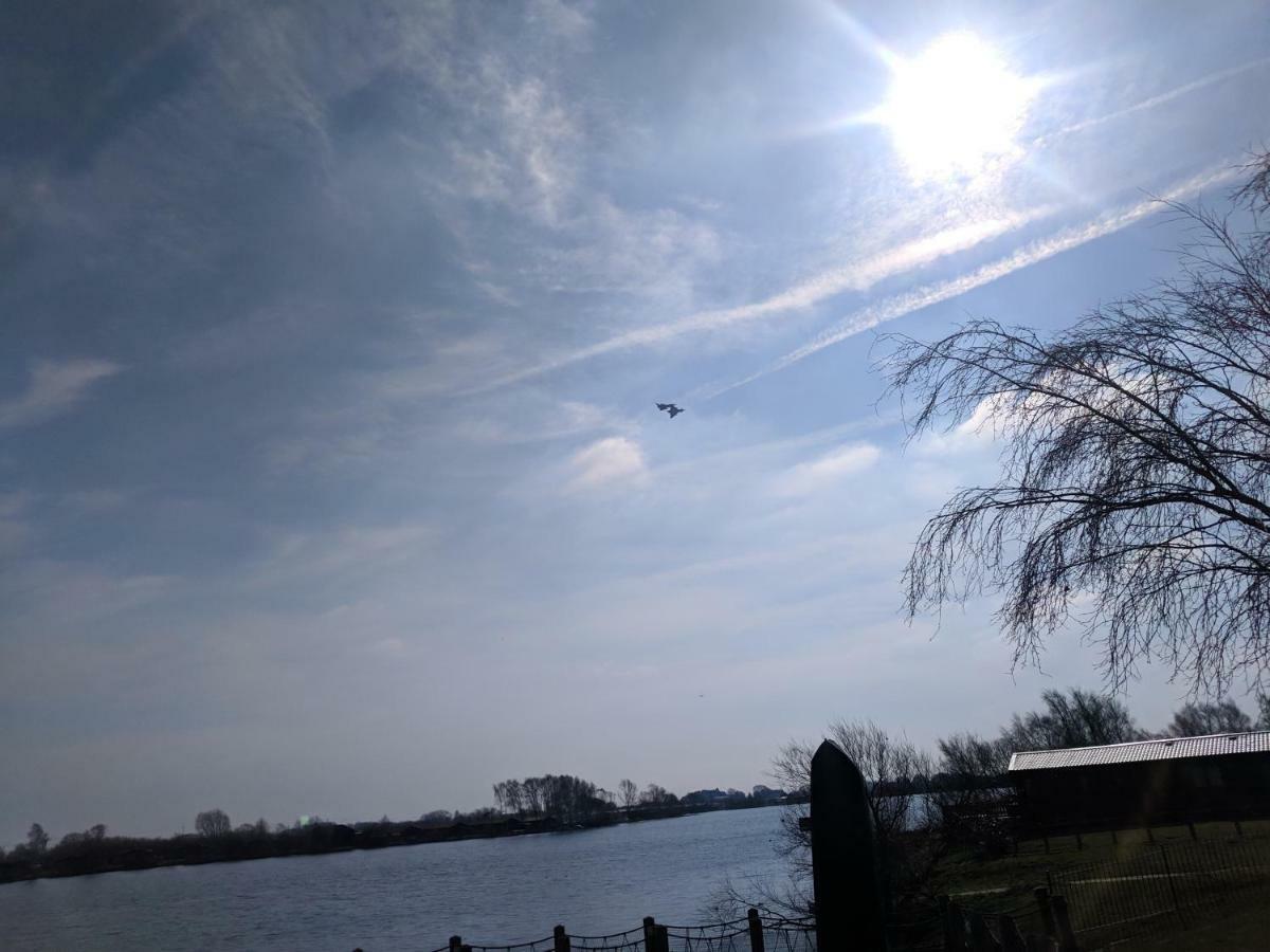P&D'S Pearl Caravan At Tattershall Lakes Country Park酒店 外观 照片