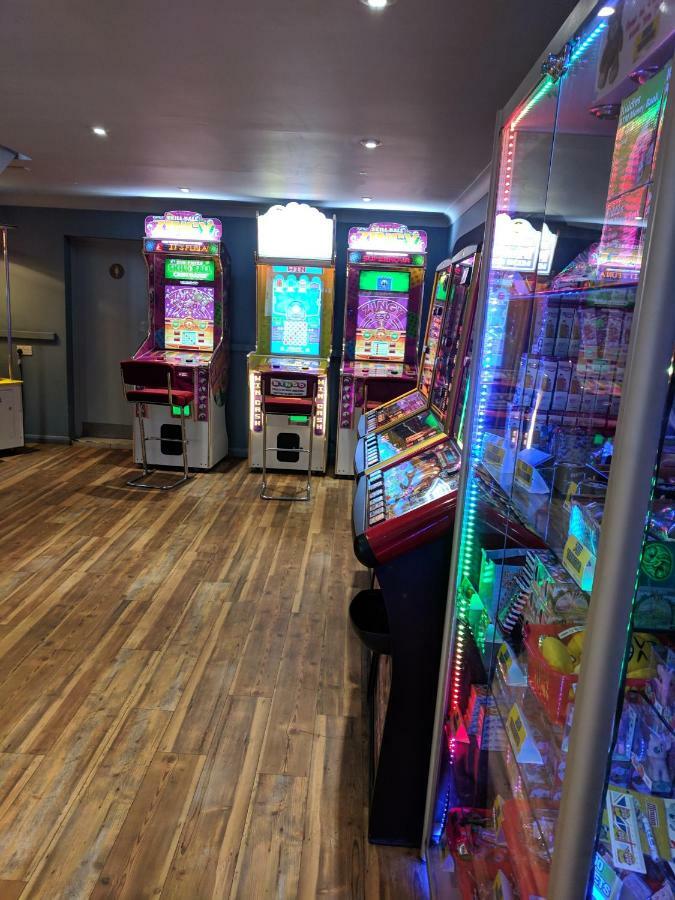 P&D'S Pearl Caravan At Tattershall Lakes Country Park酒店 外观 照片