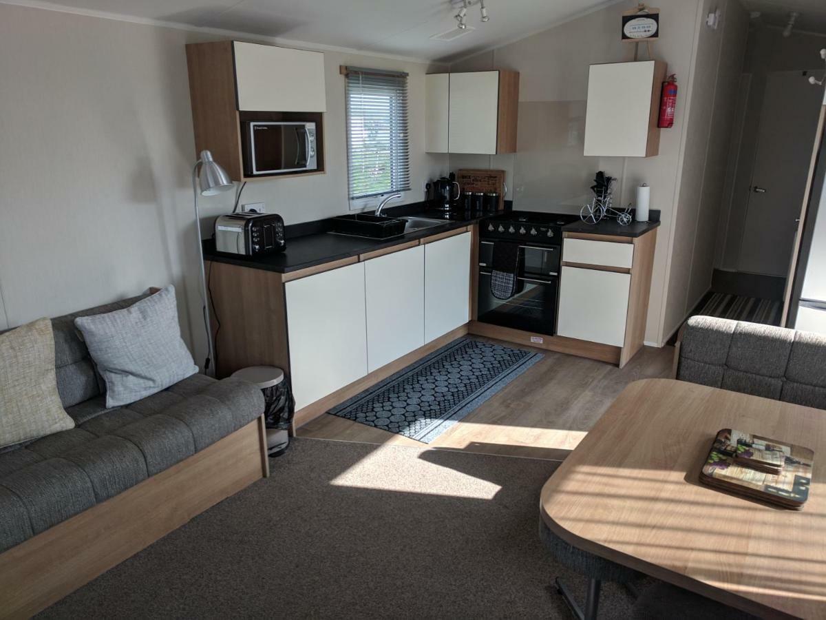 P&D'S Pearl Caravan At Tattershall Lakes Country Park酒店 外观 照片