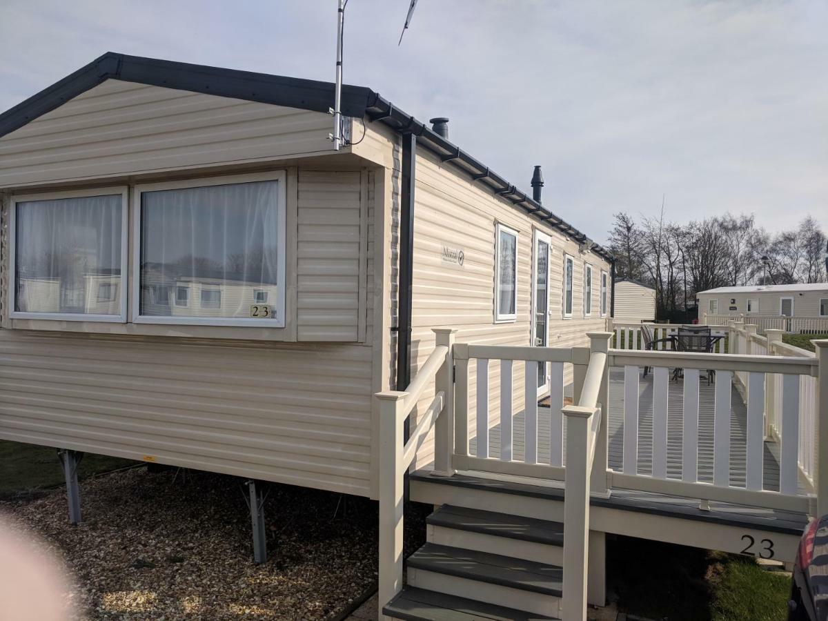 P&D'S Pearl Caravan At Tattershall Lakes Country Park酒店 外观 照片
