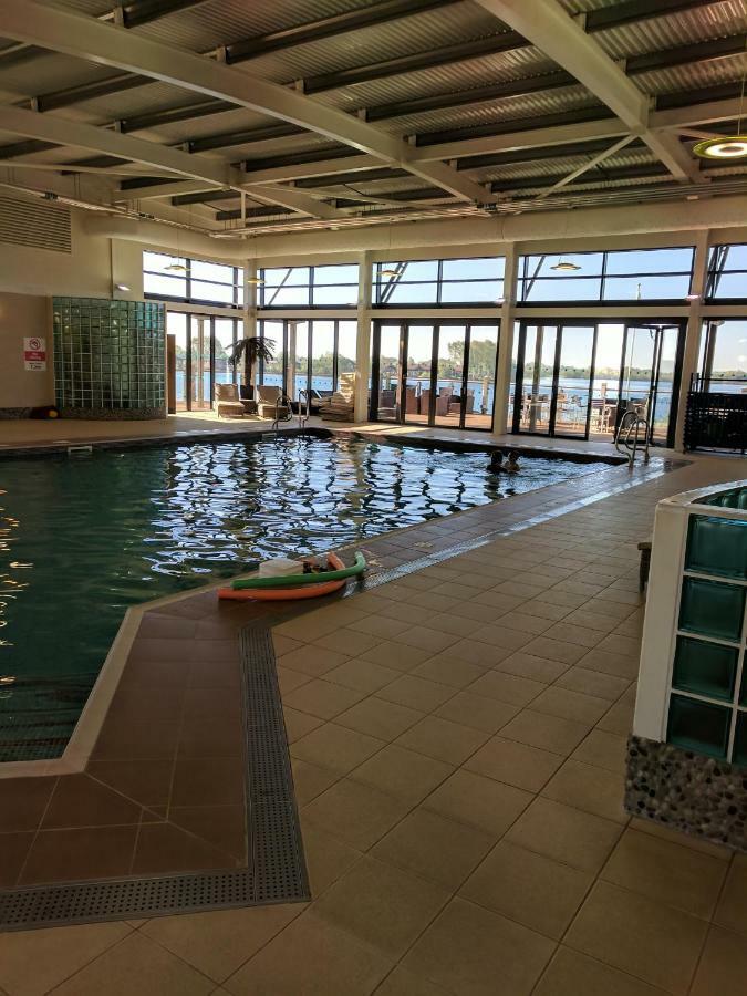 P&D'S Pearl Caravan At Tattershall Lakes Country Park酒店 外观 照片