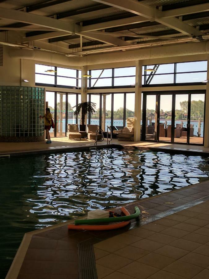 P&D'S Pearl Caravan At Tattershall Lakes Country Park酒店 外观 照片